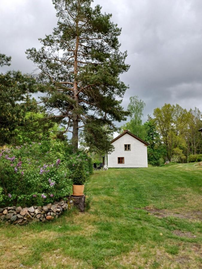 Kopparhyttan1 Guest House Valdemarsvik Eksteriør bilde